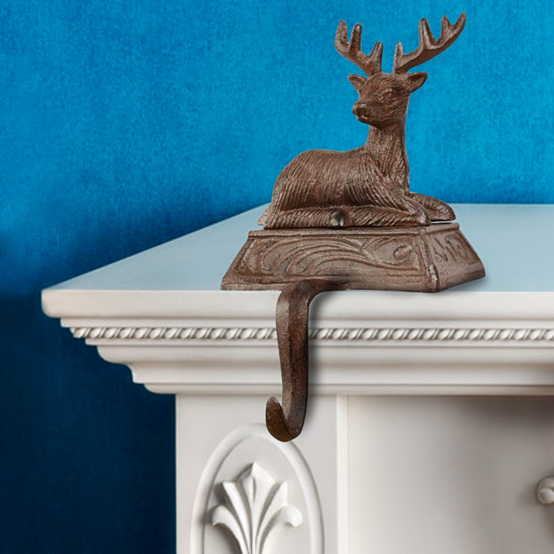 Esschert Design stocking holder featuring a deer motif, crafted from durable cast iron for festive holiday decor