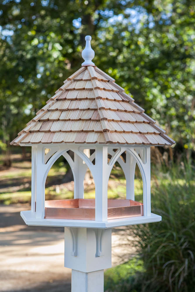 Grand Gazebo Fly-Thru Bird Feeder