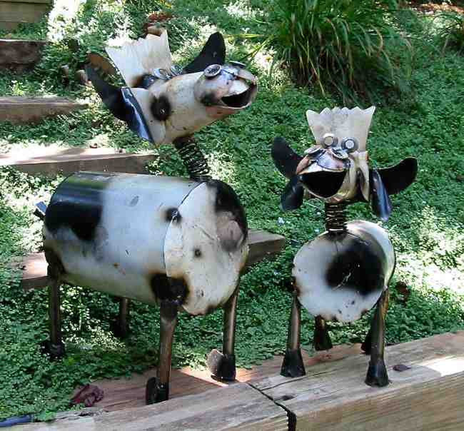 Laughing Cows Garden Sculpture