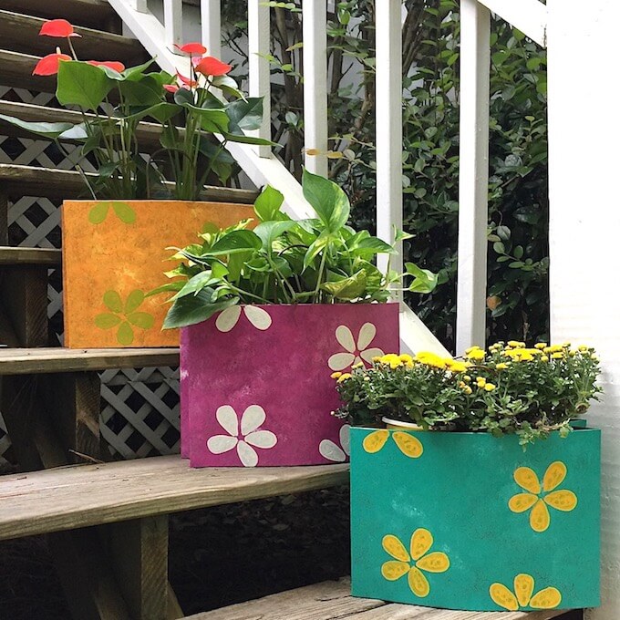 Metal Tote Planters