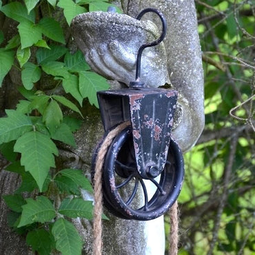 Pulley Planter Detail